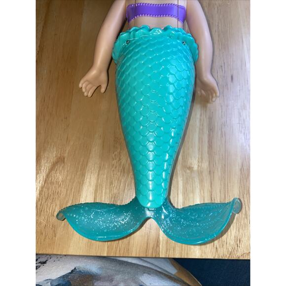 Disney Princess the Little Mermaid Ariel Doll Sings And Lights Up Works 14” - Picture 6 of 7